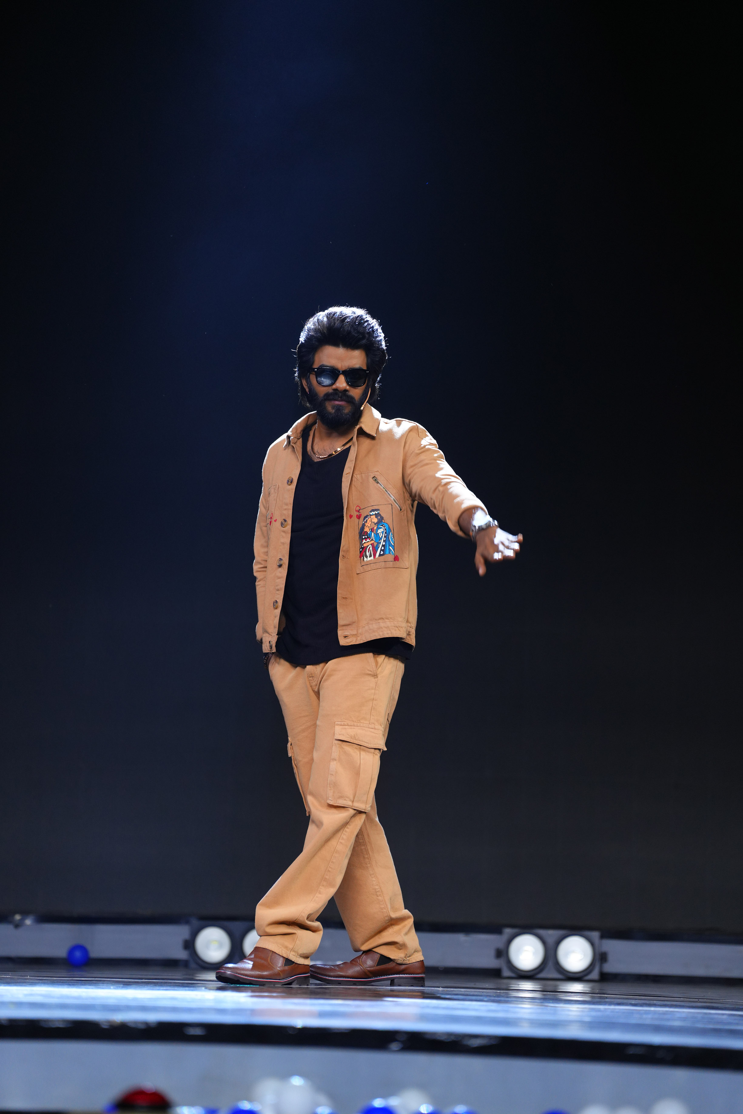 family stars show sudheer photos