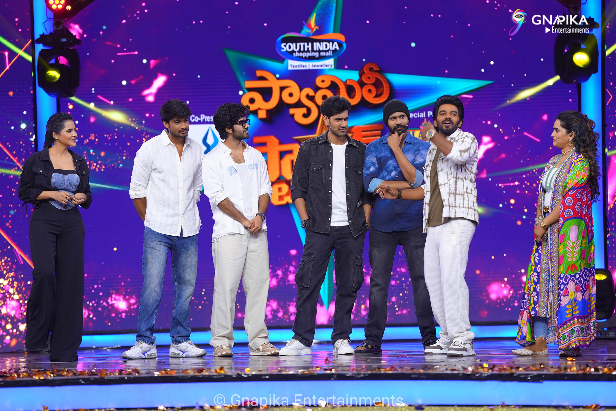 pradeep family stars