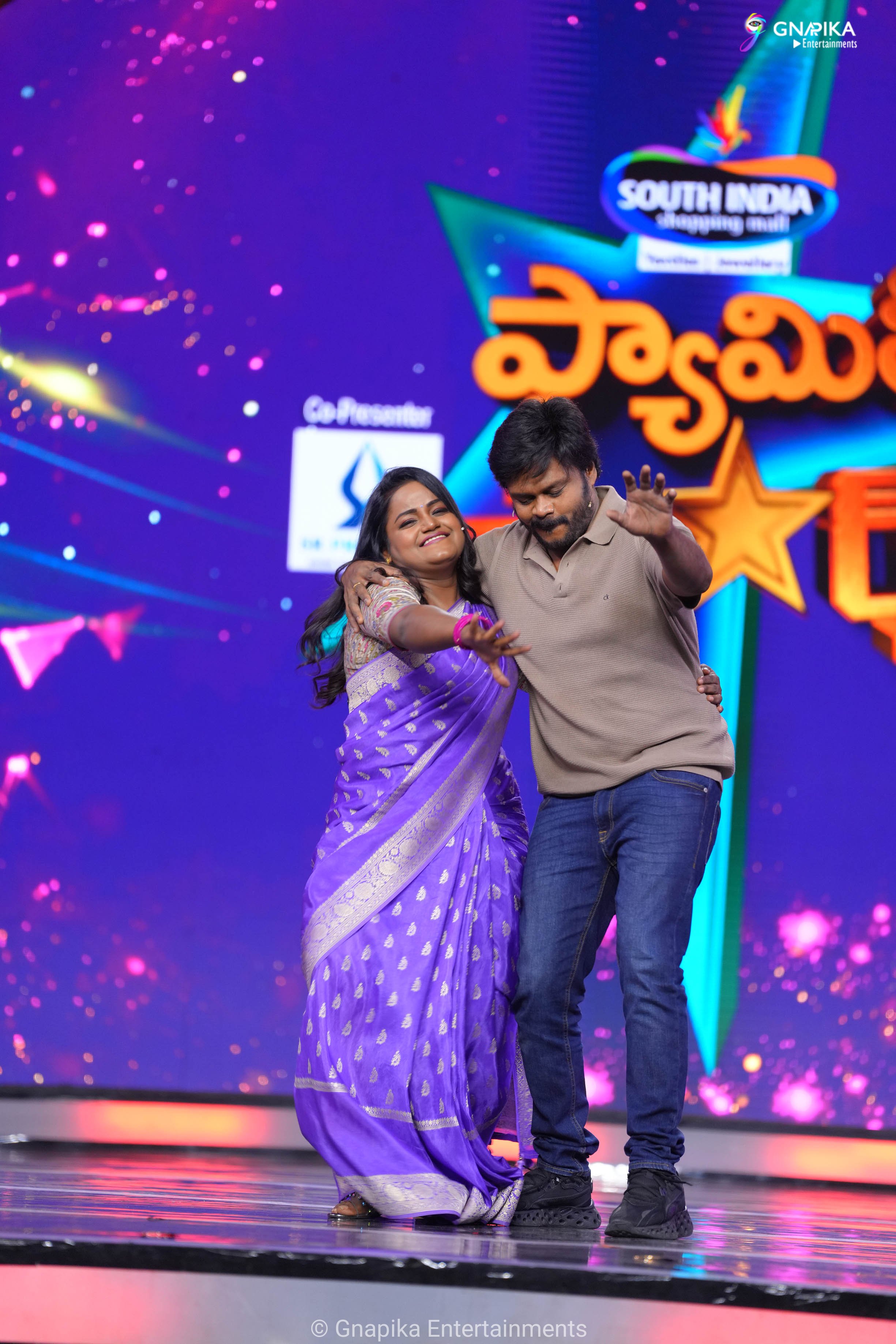 pradeep anchor family stars