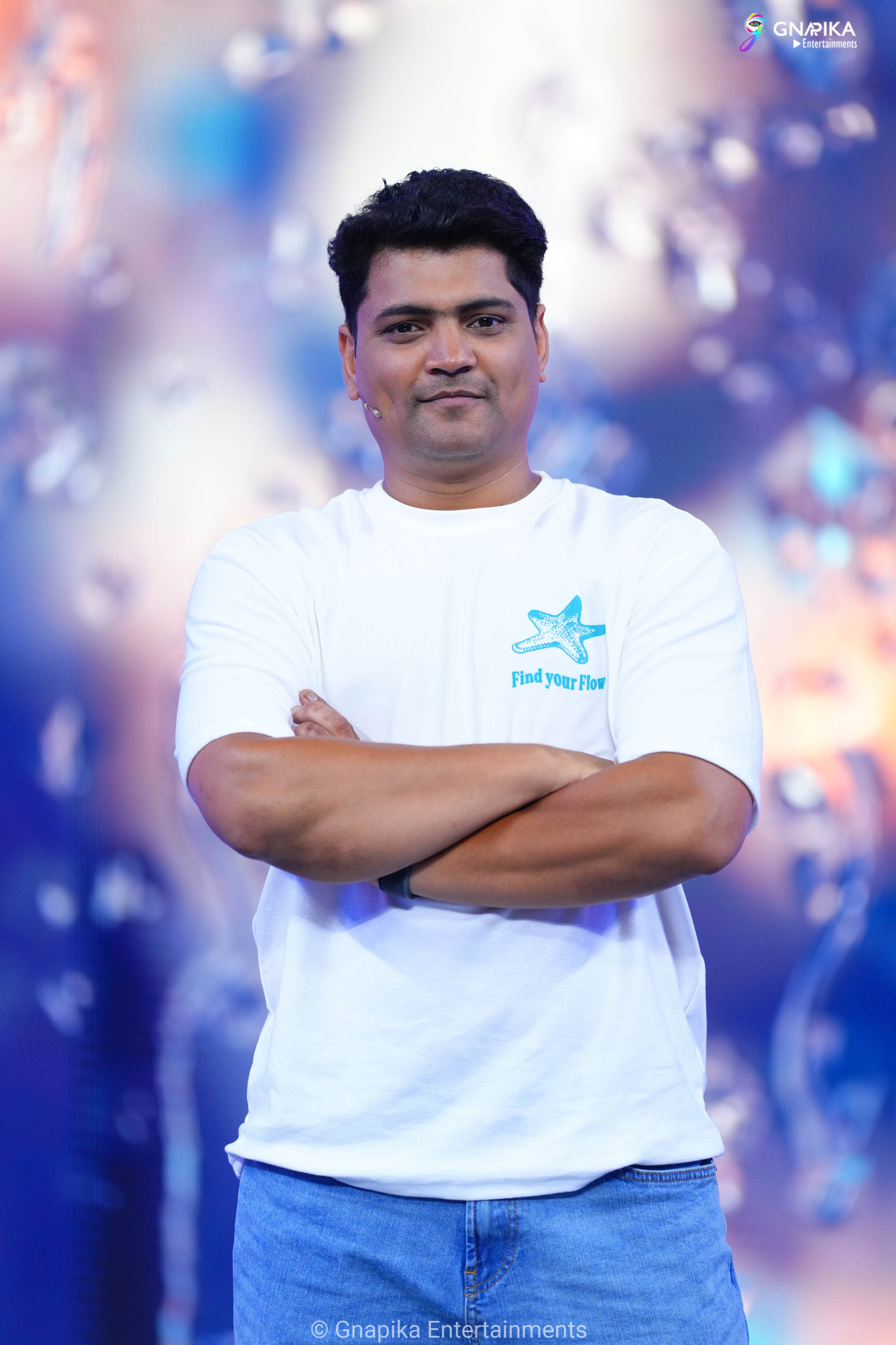 sudheer show latest photos