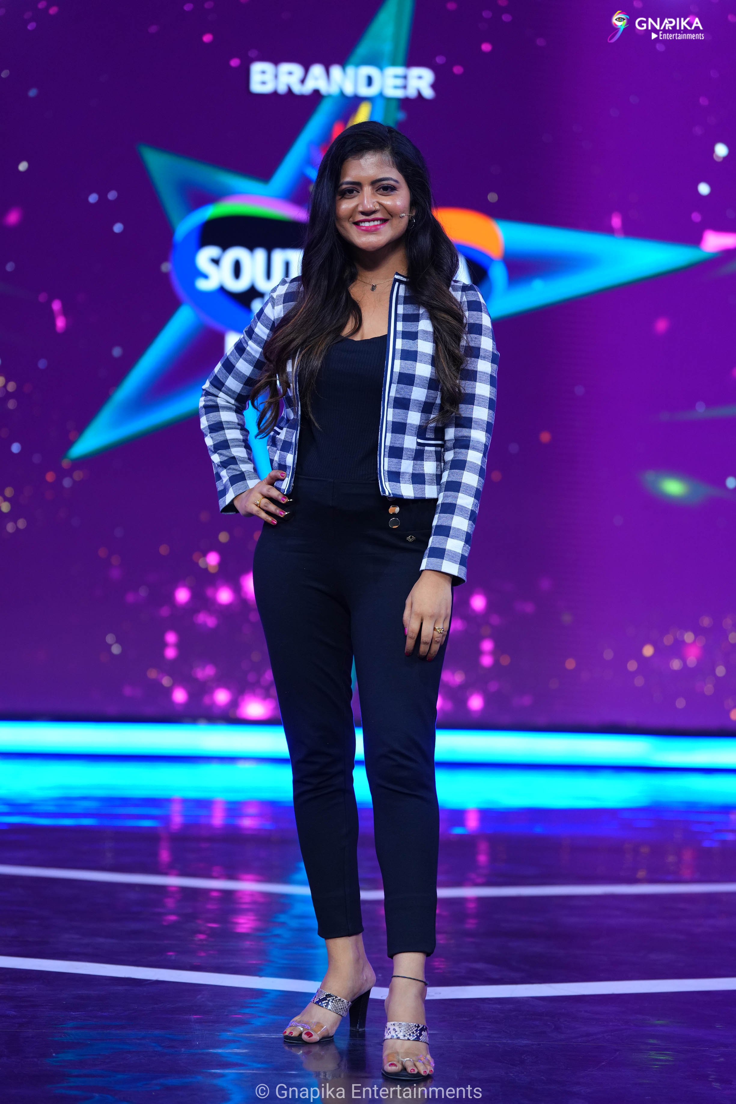 sudheer show latest photos