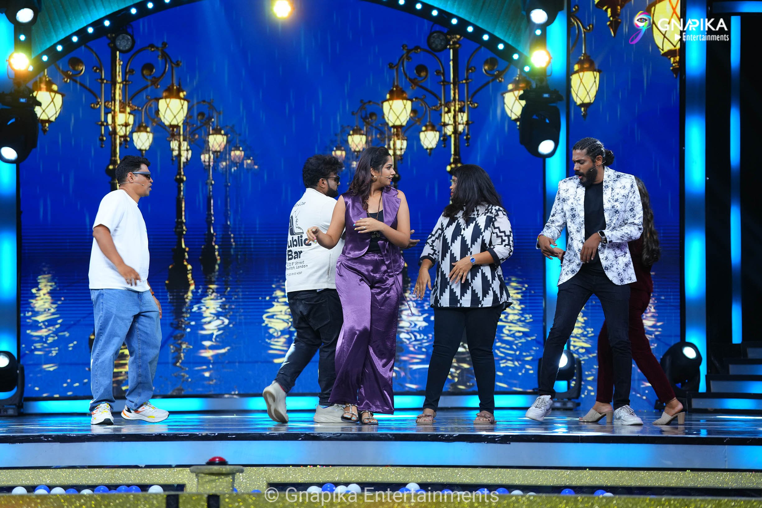 sudheer show latest photos