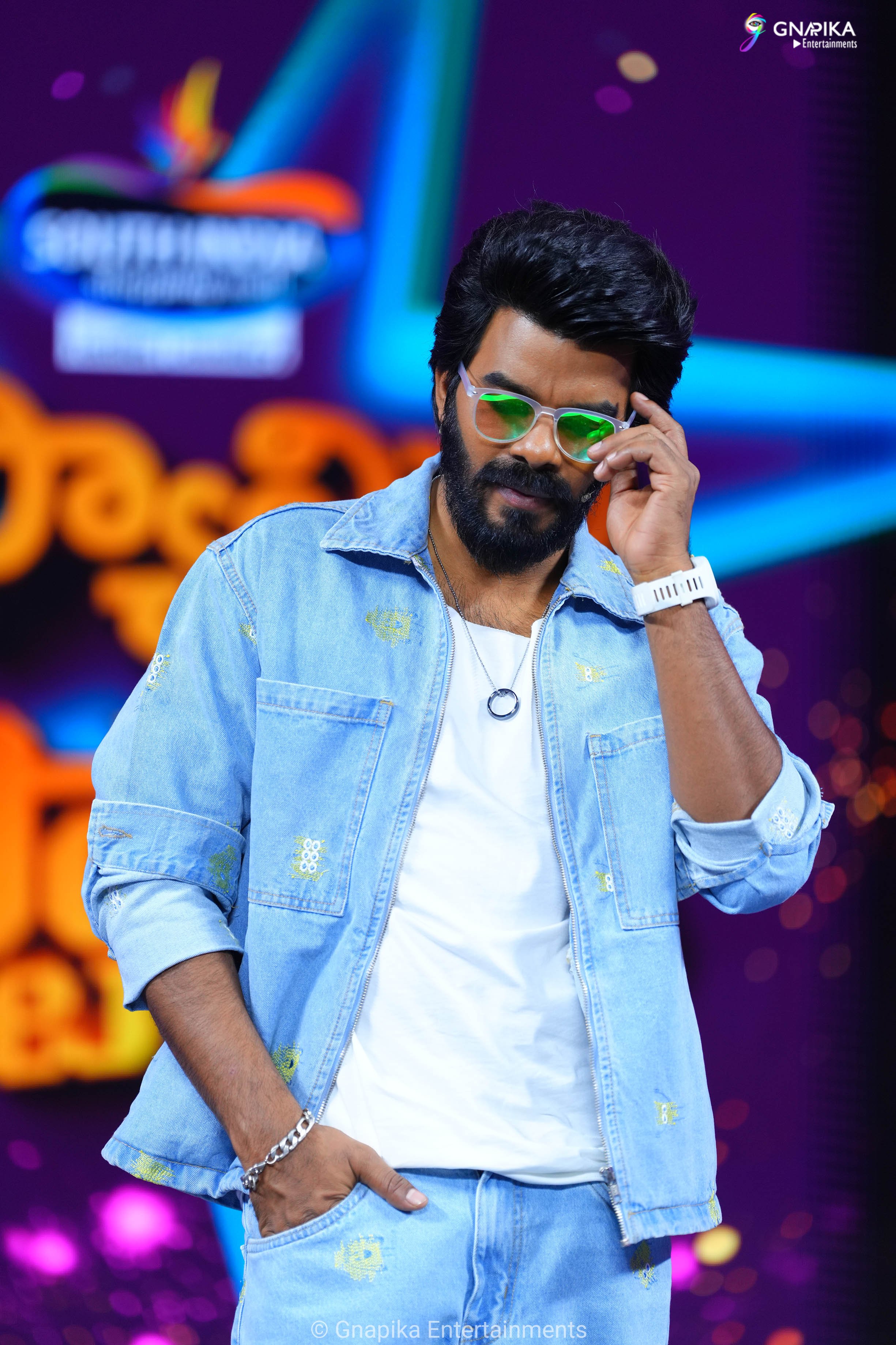 family stars show photos