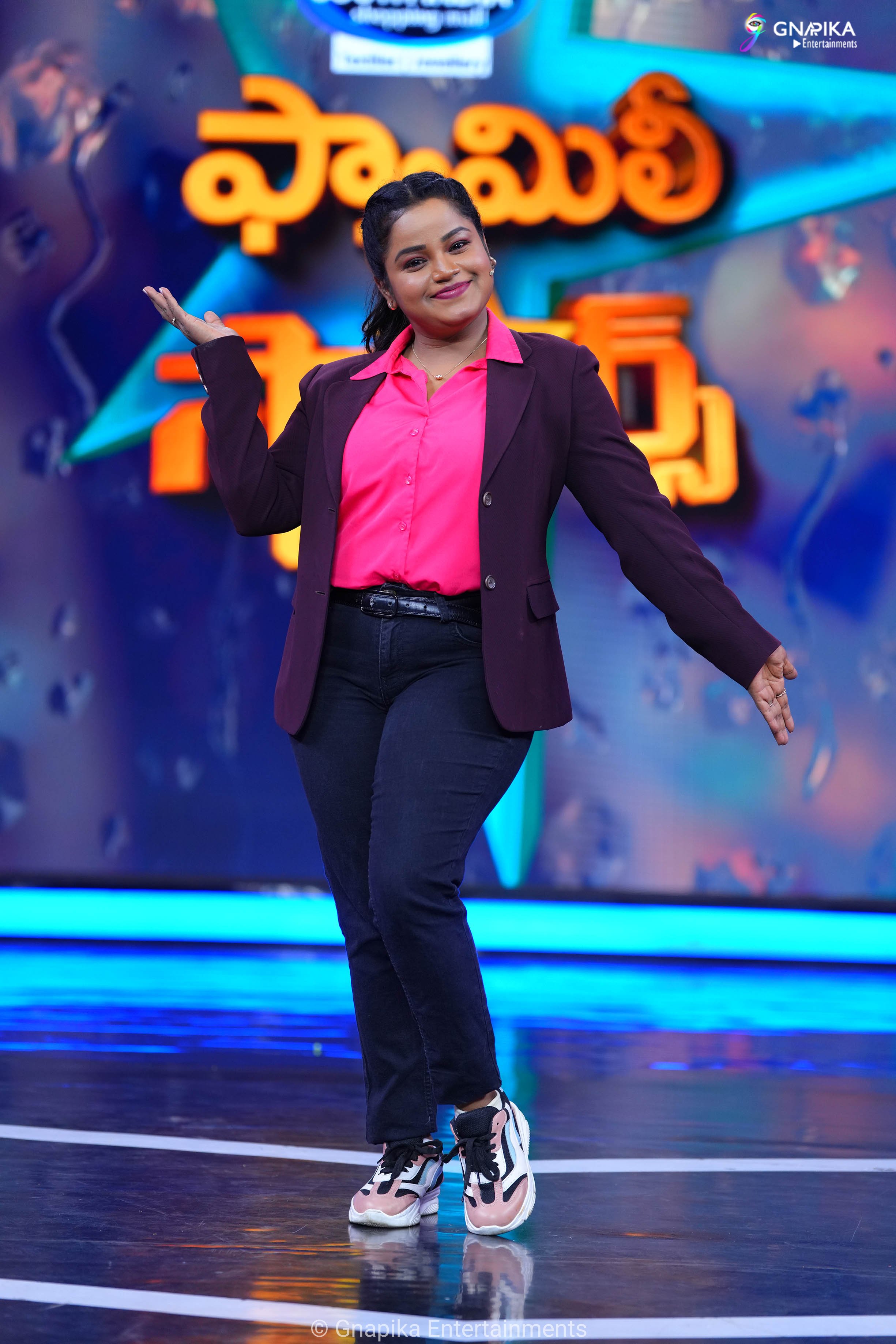 family stars show photos