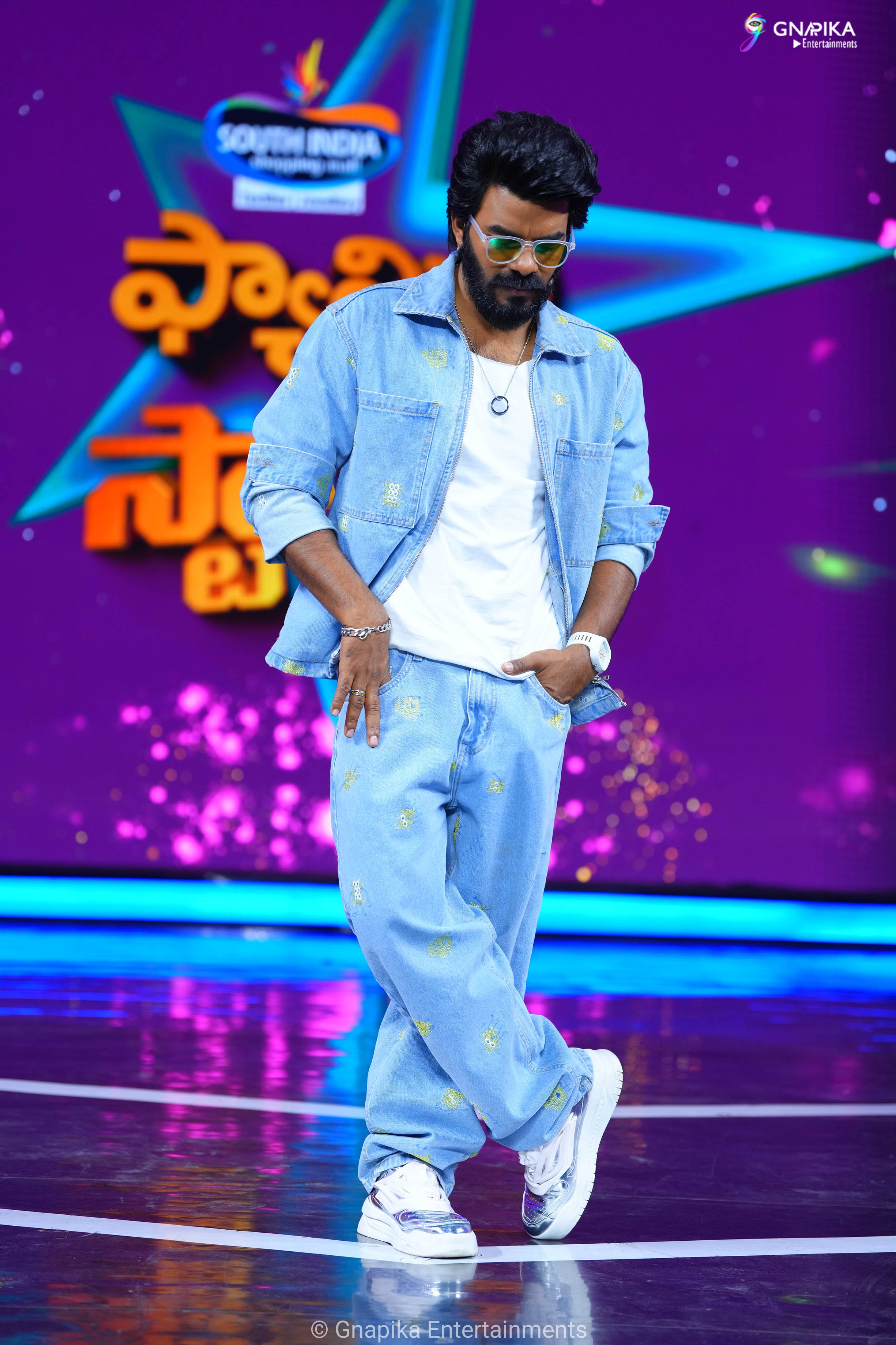 family stars show photos