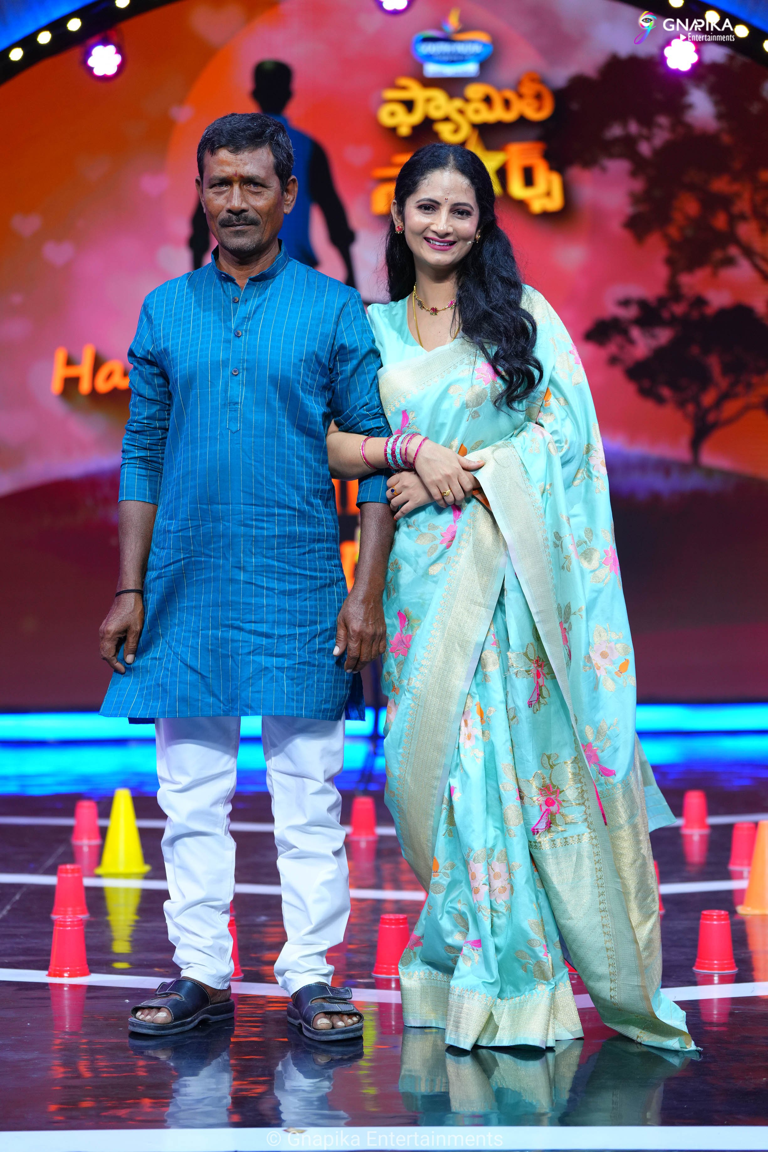 Family stars show photo gallery