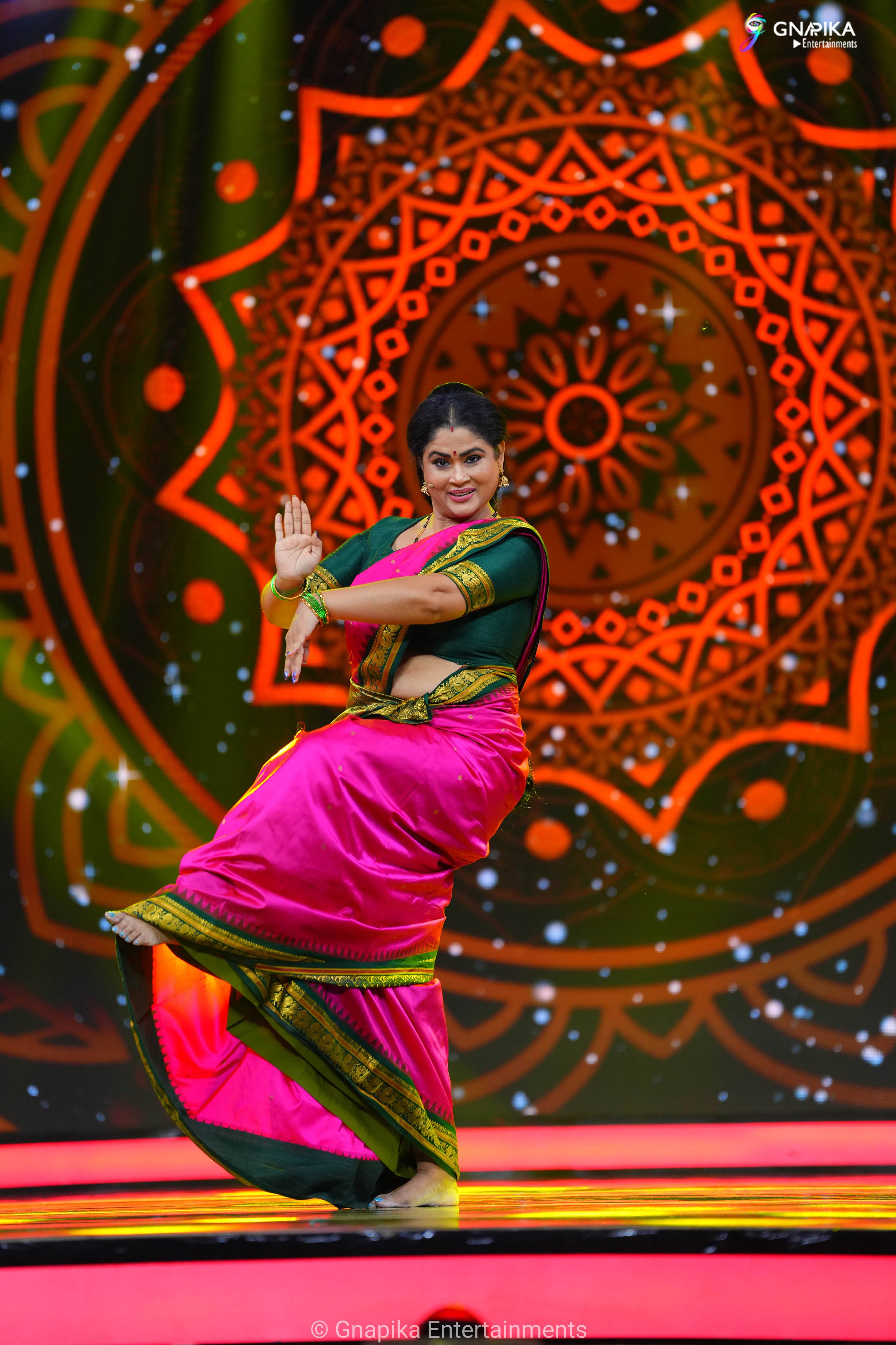 Family stars show photo gallery