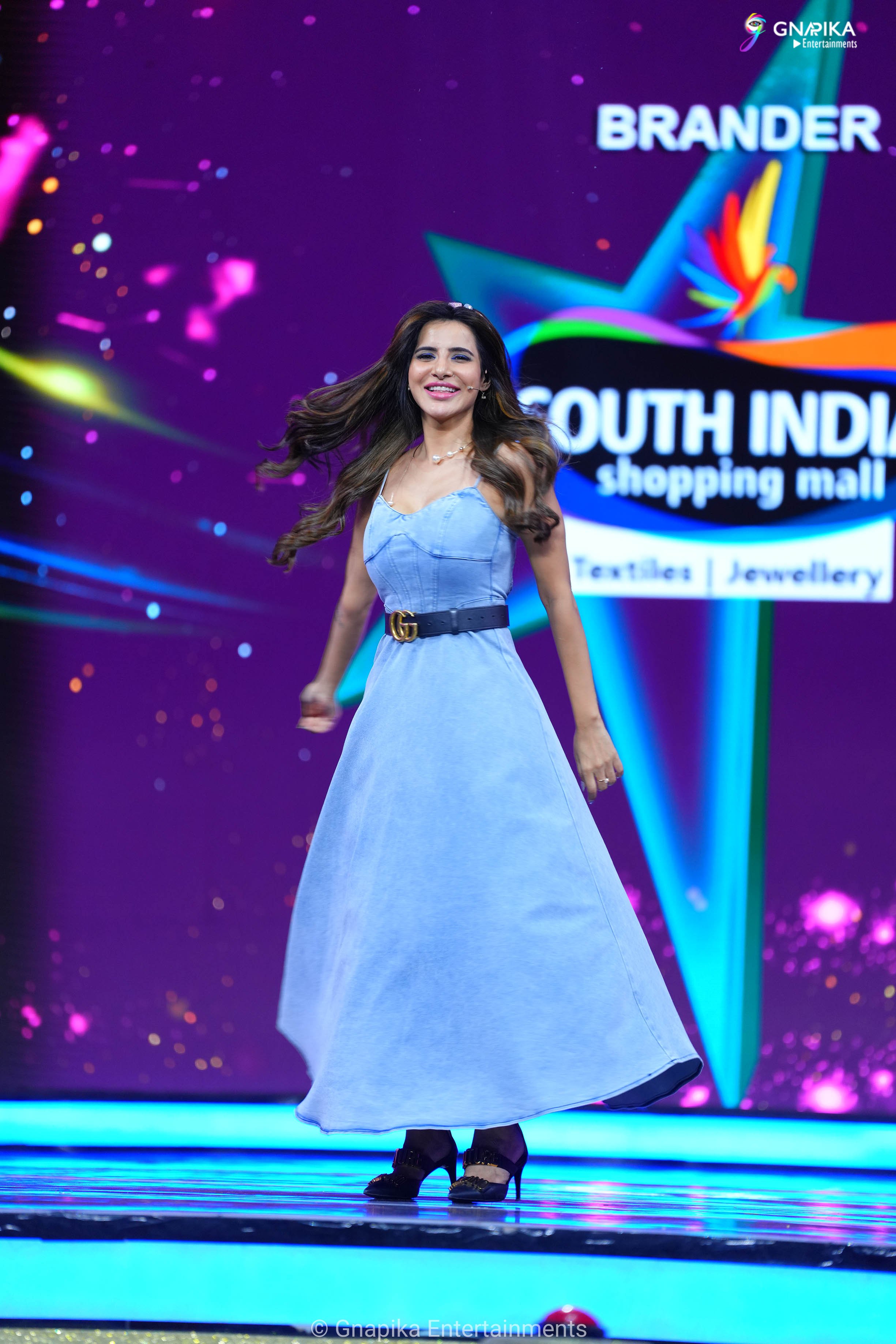 Family stars show photo gallery