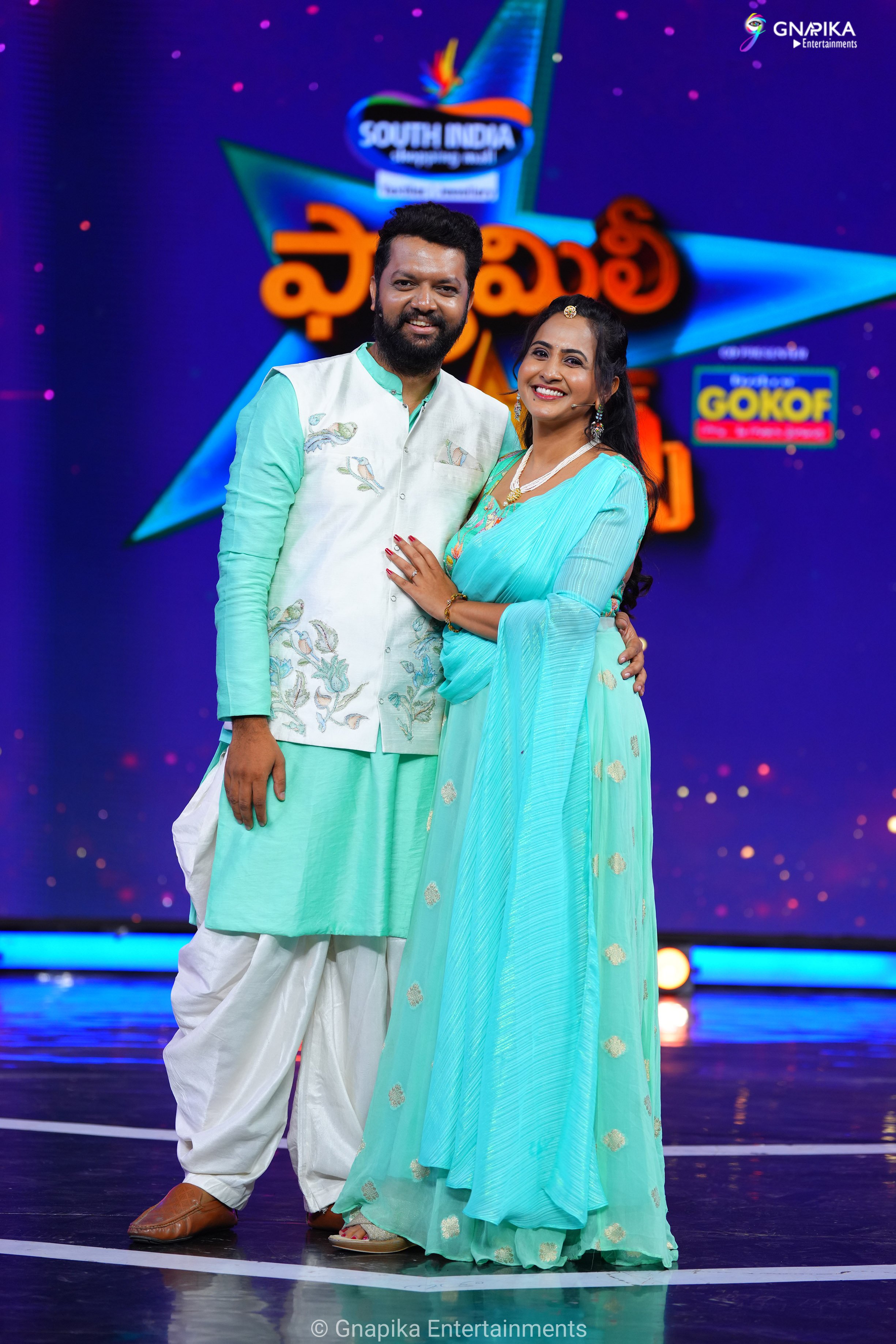 family stars show sravanthi photos