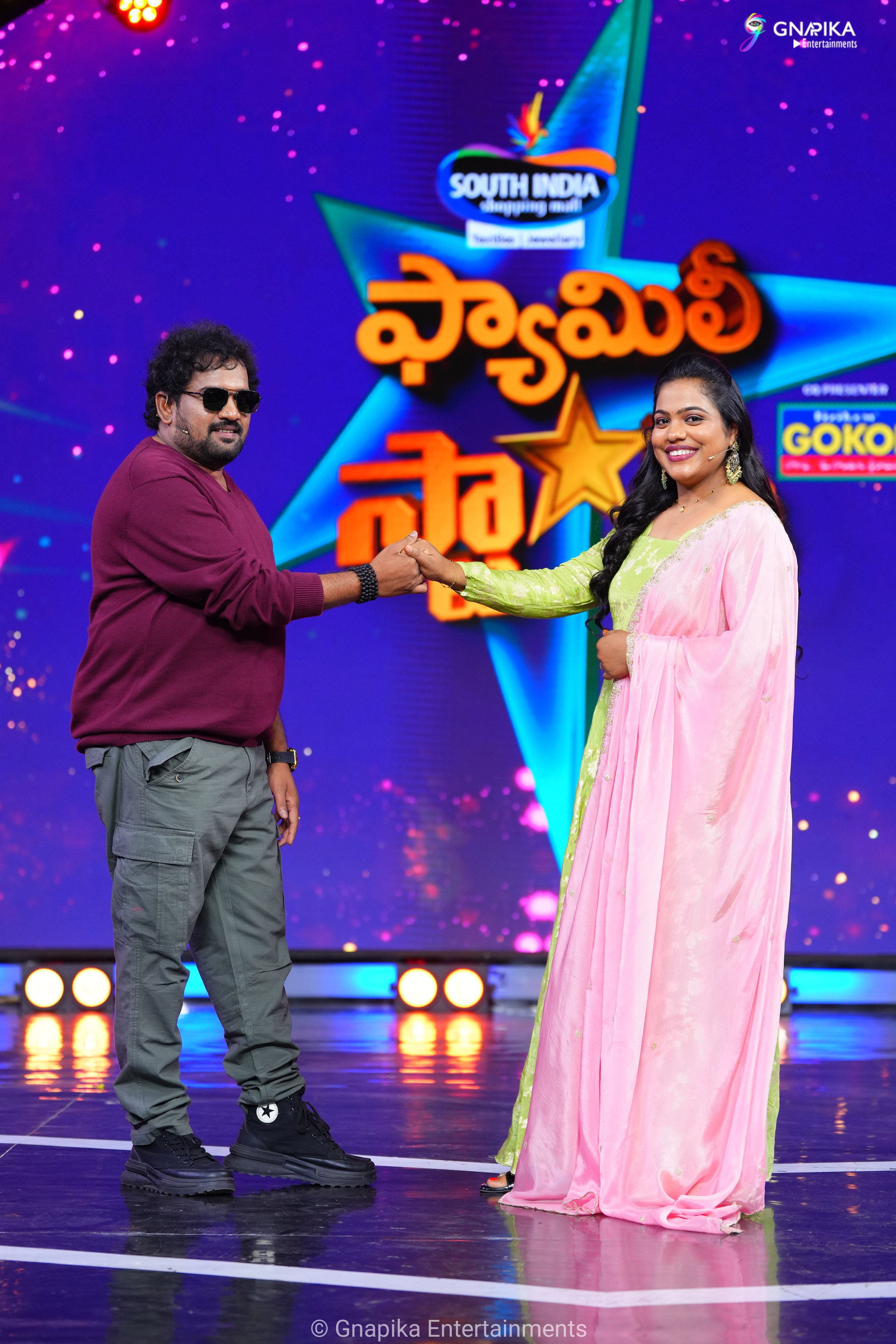 family stars show sudheer photos